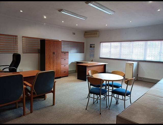 45M² OFFICE RENTED IN WESTMEAD